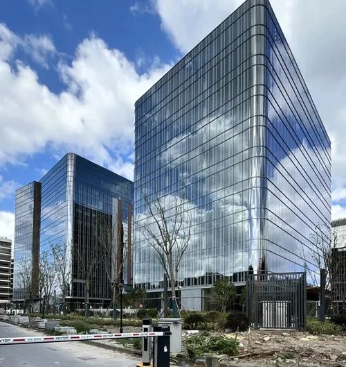 格瑞特助力甲級智能化商務辦公樓建設(shè)(圖2)